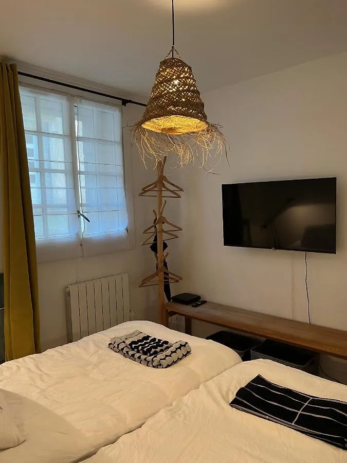サン・マロLe Cosy Intra - Appt Cocon Parking Priveアパートメント フランス